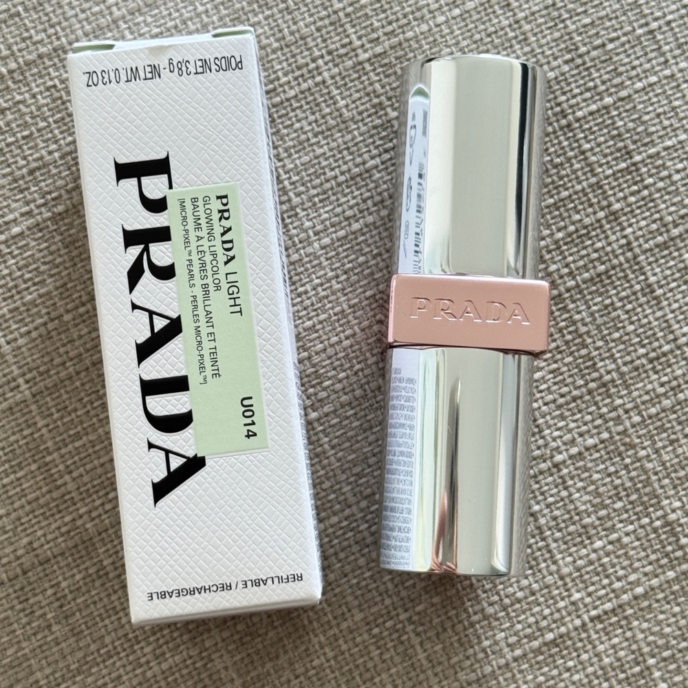 Prada Light Glowing Lip Oil Stick  U014 - Picture 4 of 4